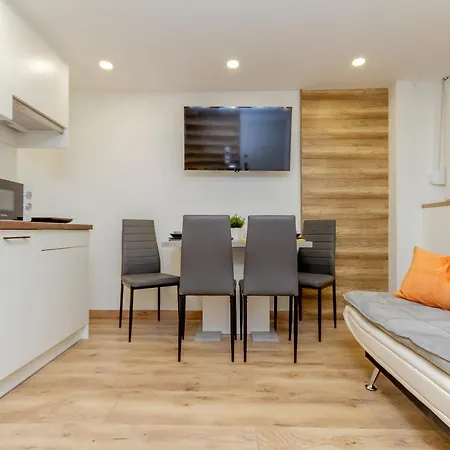 Sz33 Sweety B Szondi 公寓 *